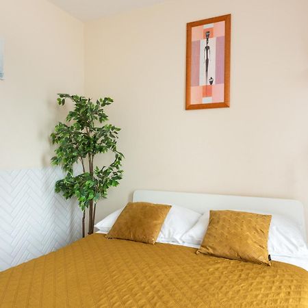 Cozy Modern Apartment Astoria Magic Orange Old Town Cracovia Exterior foto
