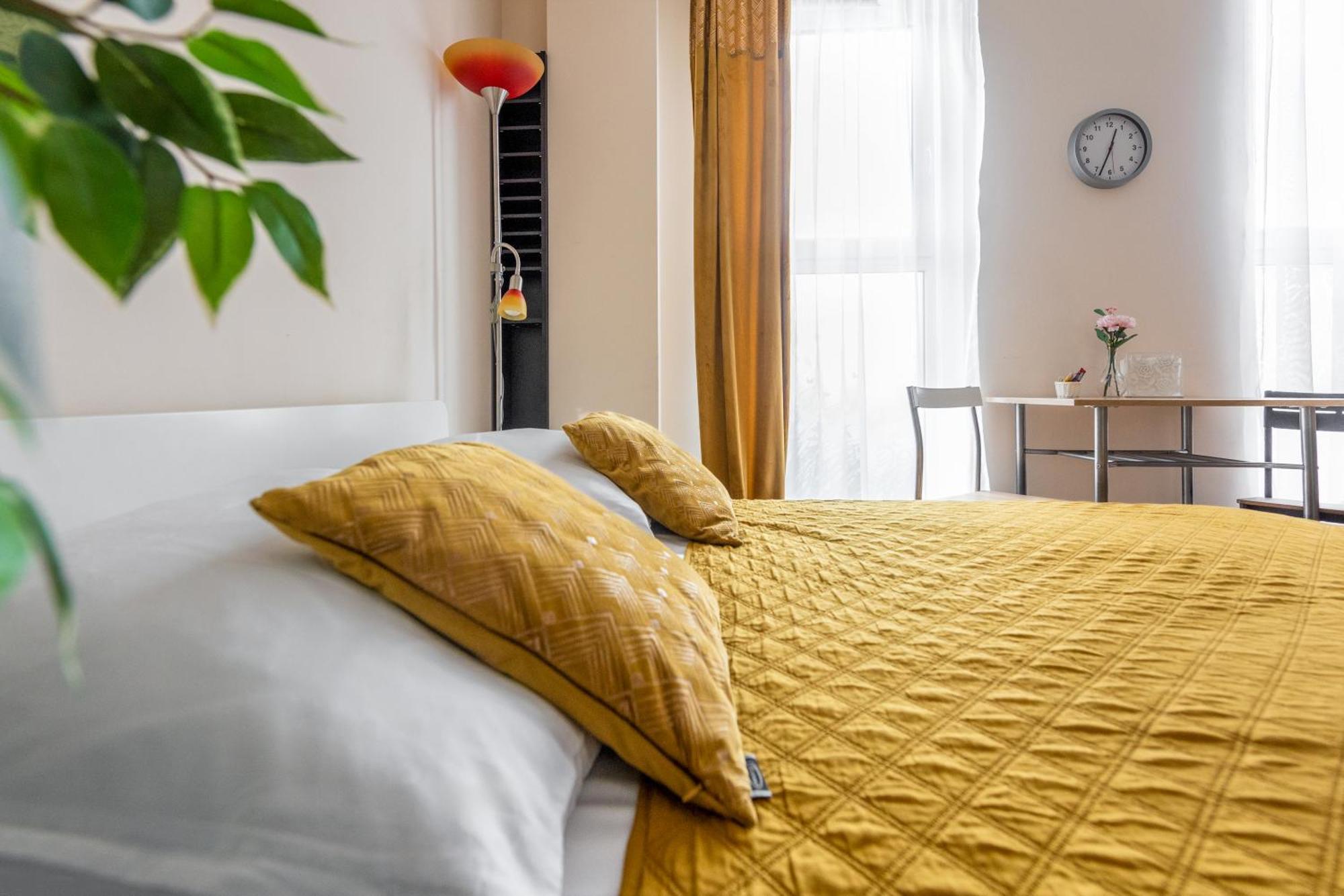 Cozy Modern Apartment Astoria Magic Orange Old Town Cracovia Exterior foto